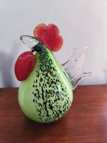 Kura szklana .cena 110 zł