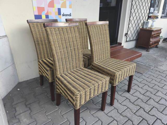 Krzesło rattan 4 szt -800zł/kpl