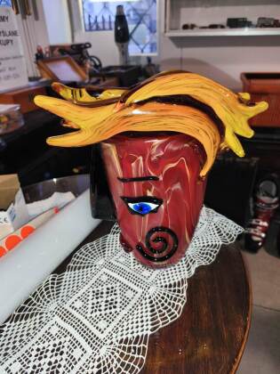 Wazon ze szkła weneckiego " głową Picasso; cena 1100 zł