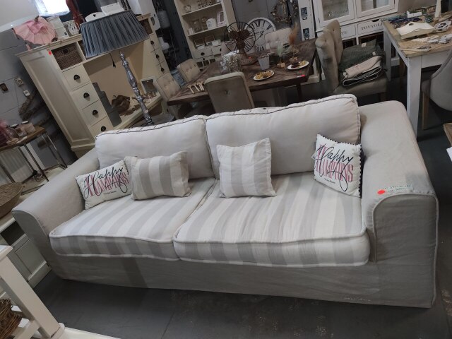 Sofa 3.5 osobowa 250*100 wys 80 cm cm . Cena 3000 zł -20%
