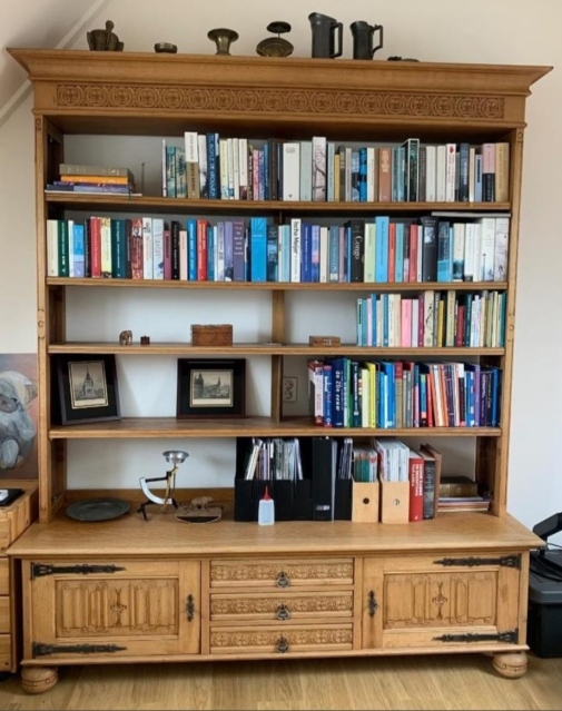 Biblioteka szafka na książki .188*44 wys 210 cm  Cena 1450 zł