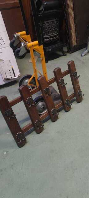 Wieszak dł ok  80 cm. Cena 170 zł 