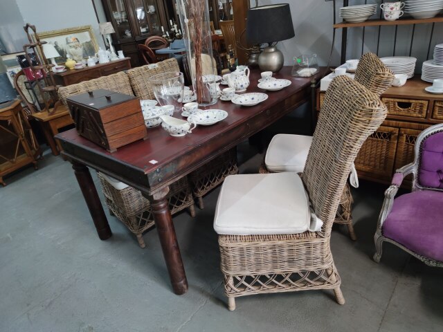 Dtół teak z szufladami 200*90 wys 78 cm . Cena 1100 zł