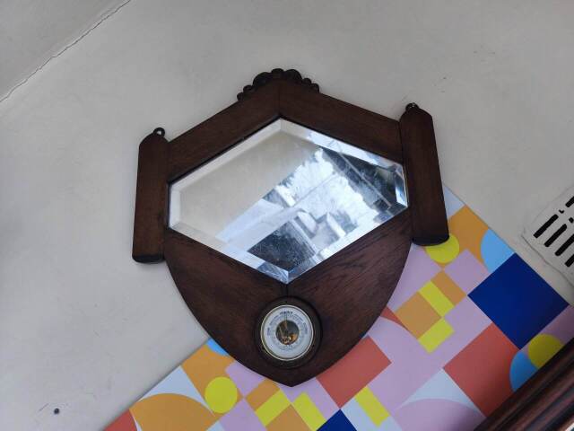 Lustro z barometrem  cena 260 zł