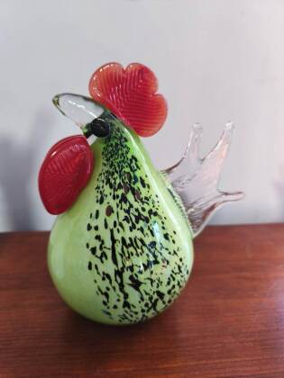 Kura szklana .cena 110 zł